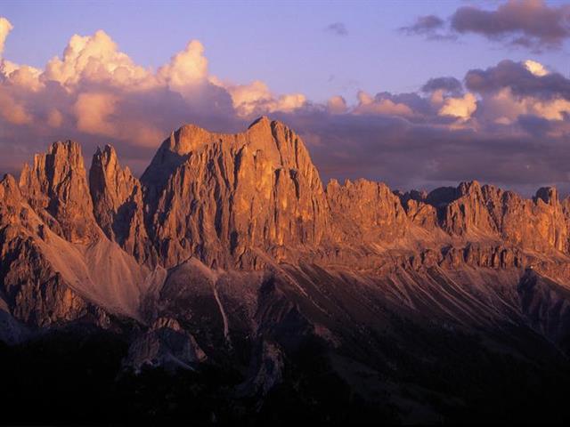 Foto für LIVE-Multivisionsshow "Klettern in den Dolomiten" mit Valentin Pardeller